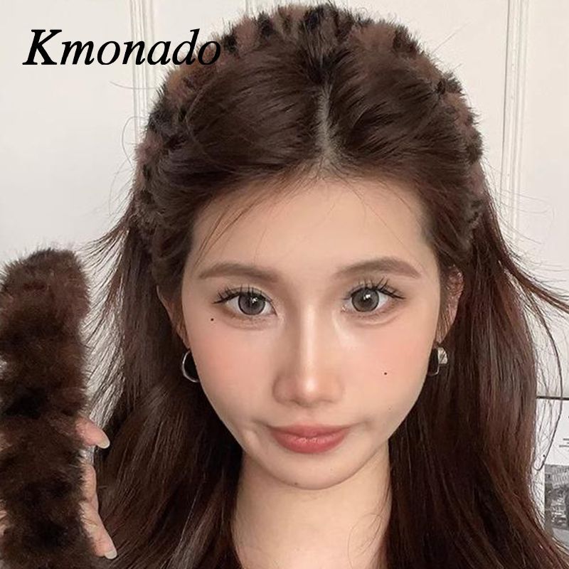 Fuzzy Leopard Print Teeth Headband – Non-Slip Hairband for Face Wash & Skincare