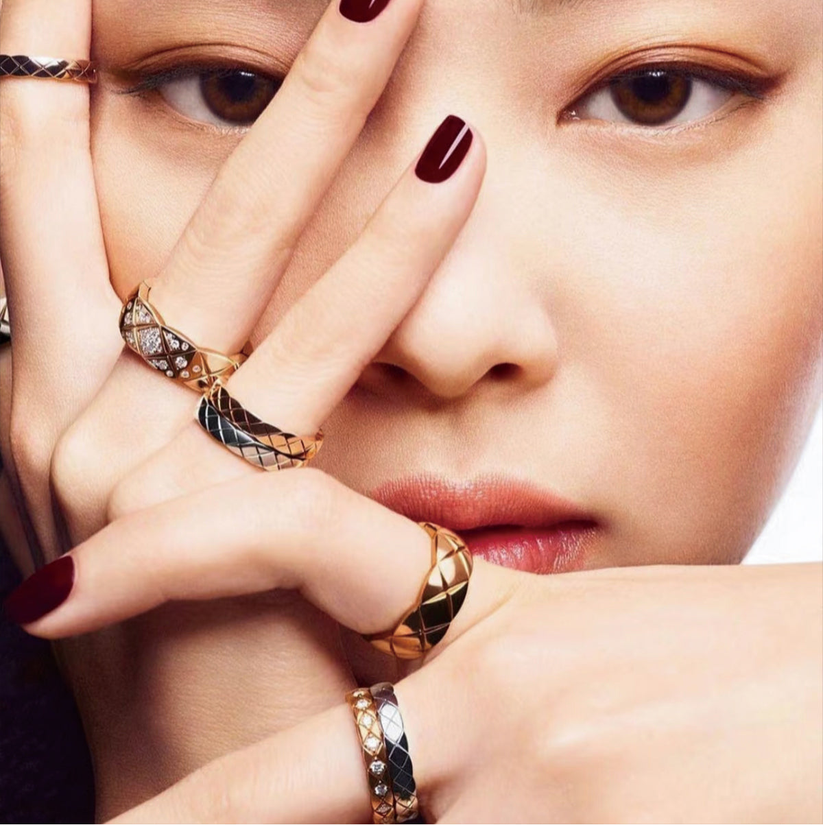 Xiaoxiangfeng rose gold silver rhombus ring women's light luxury exquisite fashion niche design European and American plain ring ring