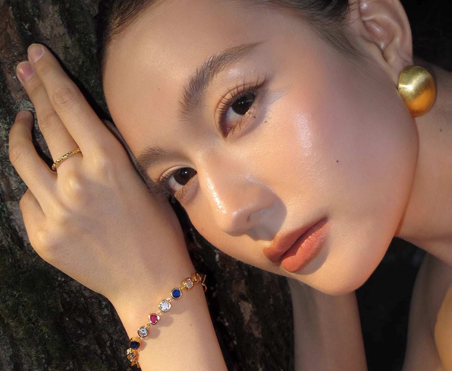 Huge good-looking dopamine pearl colored zircon bracelet women's summer light luxury niche exquisite 2025 new popular bracelet