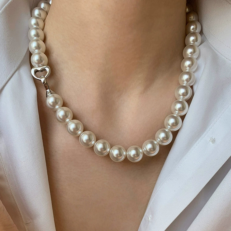 French Aurora Australian White Big Pearl Necklace Women's Sweater Accessories Light Luxury Niche 2025 New Premium Necklace
