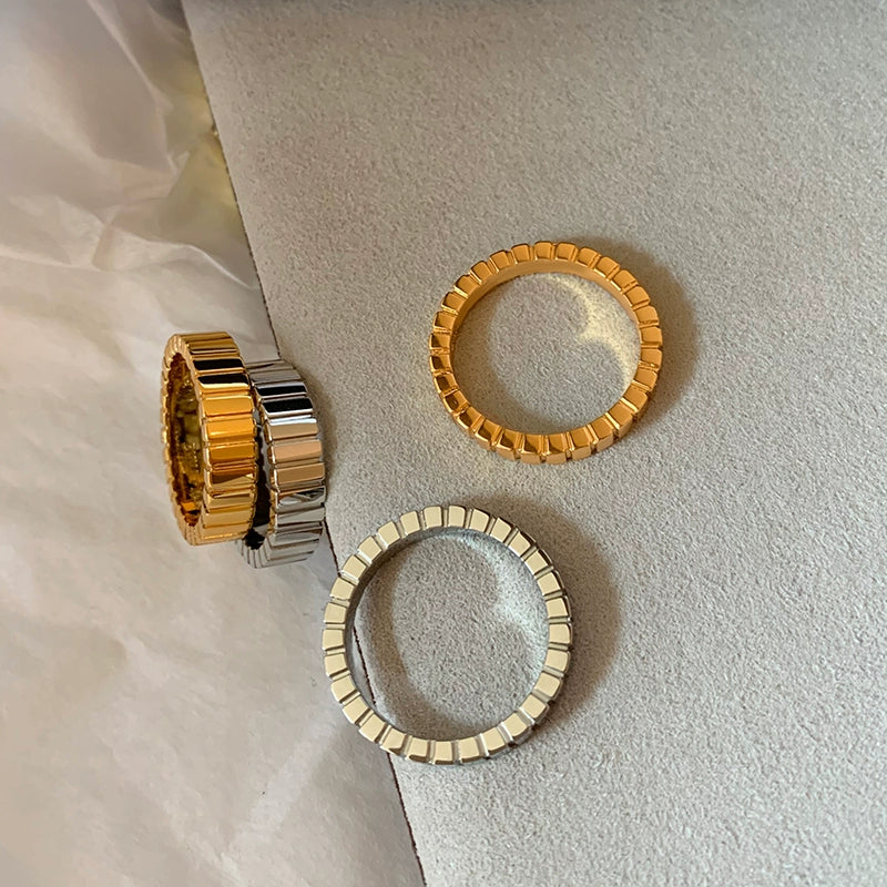 Titanium Steel Striped Gold Silver Index Finger Ring Women's Fashion Personality Niche Design Advanced Sensory Ring