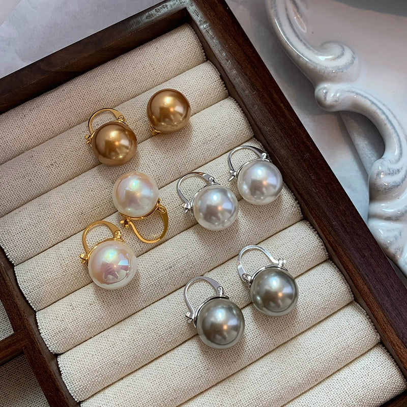 French retro high-end Australian white pearl ear buckle women's niche design light luxury temperament celebrity earrings earrings stud earrings