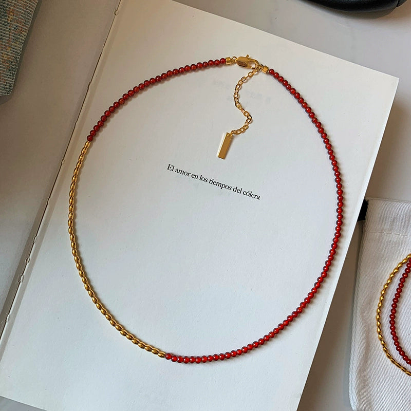 2025 New Year's red beaded necklace women's high-end accessories 2025 new explosion exquisite light luxury high-end sweater chain