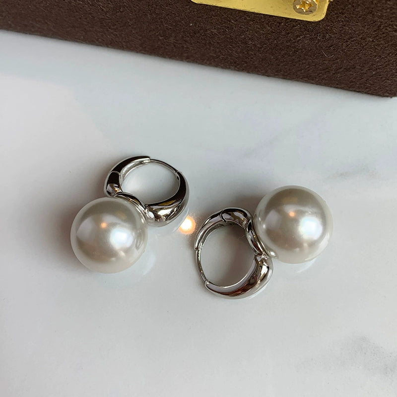 French real hemp silver gray Australian white pearl earrings women's new niche high-end temperament earrings stud earrings