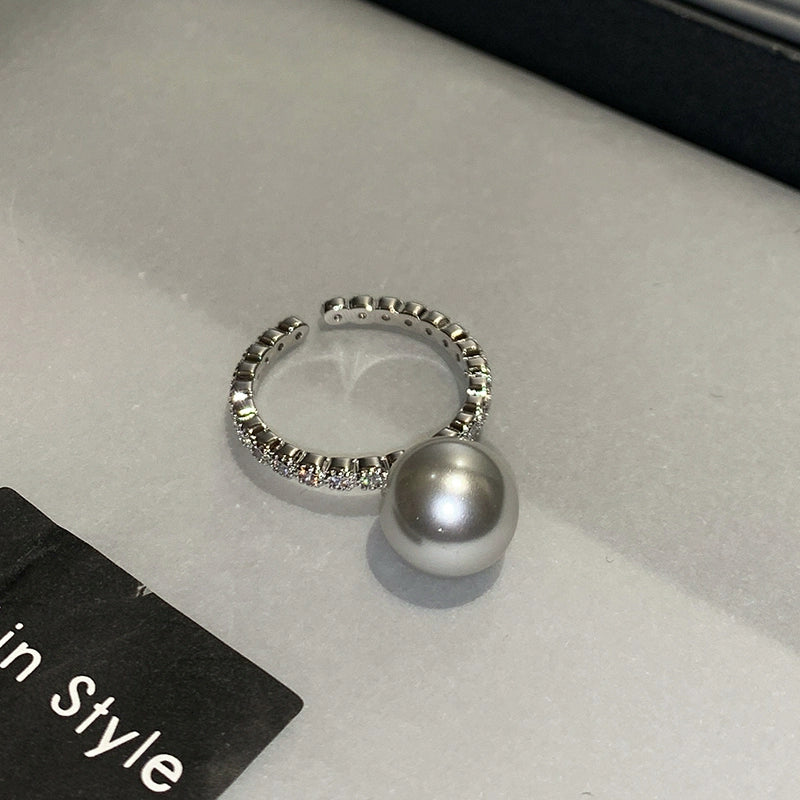 French Australian white gray pearl ring women's opening adjustable 2025 new high-end niche exquisite index finger middle finger