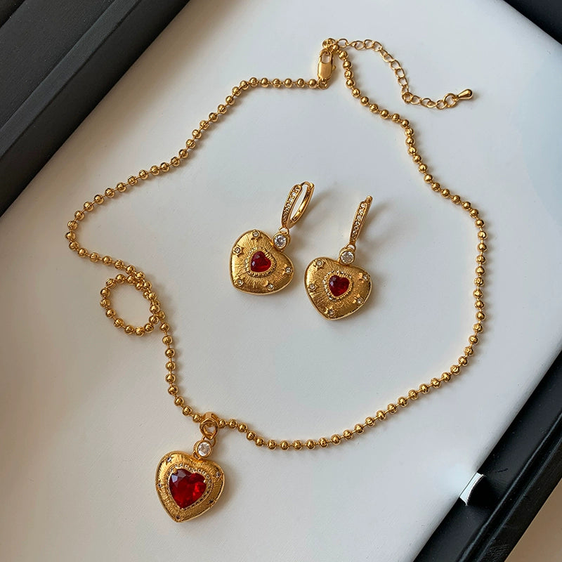 2025 New Year's red gemstone love earrings women's light luxury high-end sense unique medieval retro ear jewelry earrings