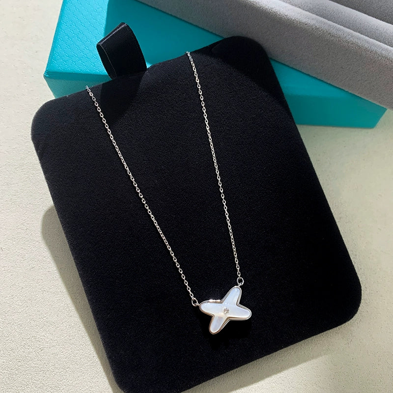 Natural white fritillary necklace women's high-end accessories exquisite light luxury niche rose gold 2025 new collarbone chain neck chain