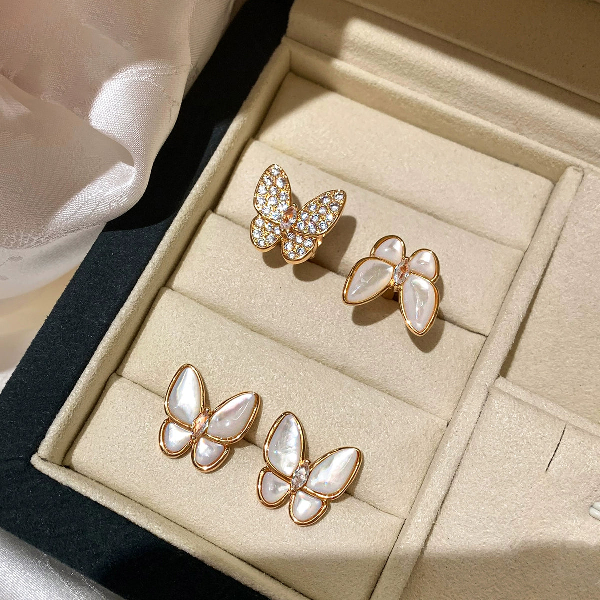 Natural White Fritillary Butterfly Stud Earrings Women's 2025 New Explosion High-end Light Luxury Temperament Rose Gold Earrings Earrings
