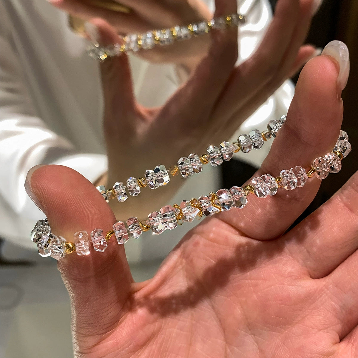 White crystal bracelet women's light luxury niche exquisite fashion 2025 new popular super fire high-end bracelet jewelry