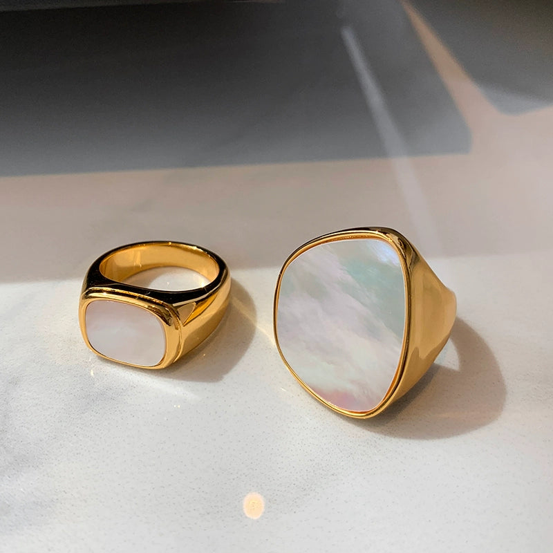 Natural white fritillary square index finger ring women's light luxury niche design high fashion personalized ring