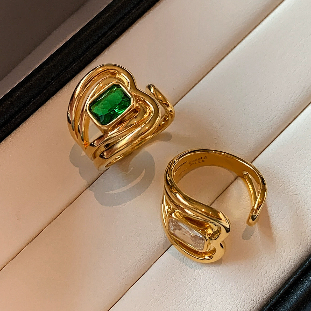 European and American exaggerated personality green mother green zircon diamond open ring female middle finger index finger light luxury niche high sense