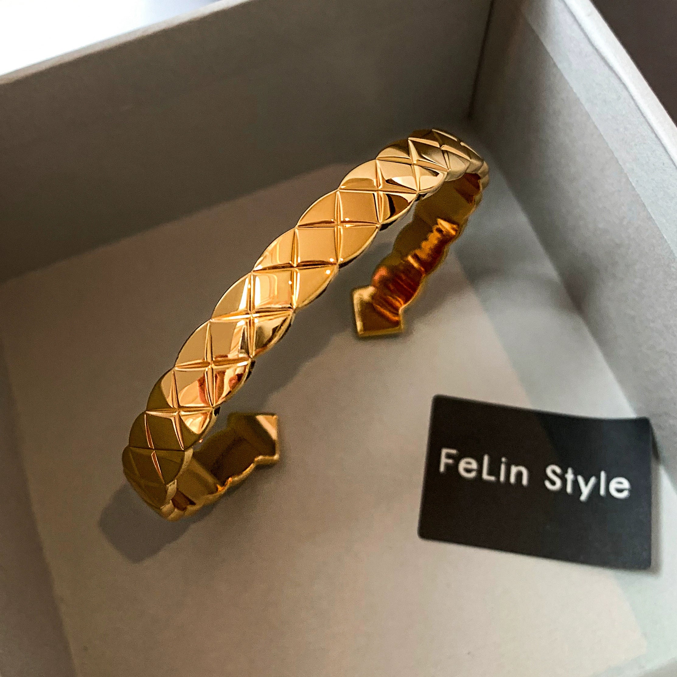 European and American Heavy Industry Xiaoxiangfeng Rose Gold Rhombus Bracelet Women's Opening Adjustable Light Luxury Premium Metal Bracelet