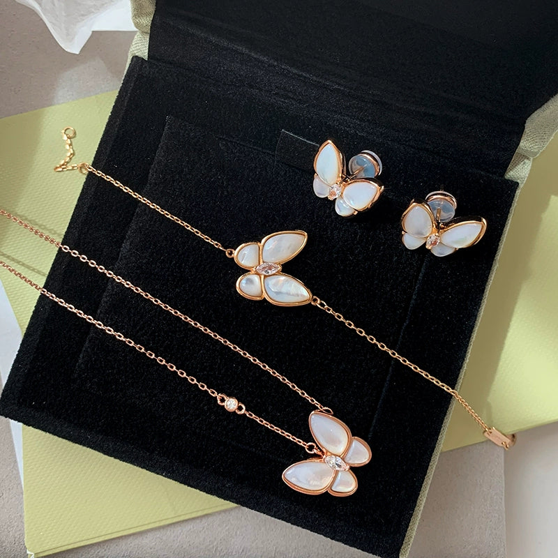 Natural White Fritillary Butterfly Necklace Women's Spring Summer High-end Light Luxury Premium 2025 New Rose Gold Clavicle Chain