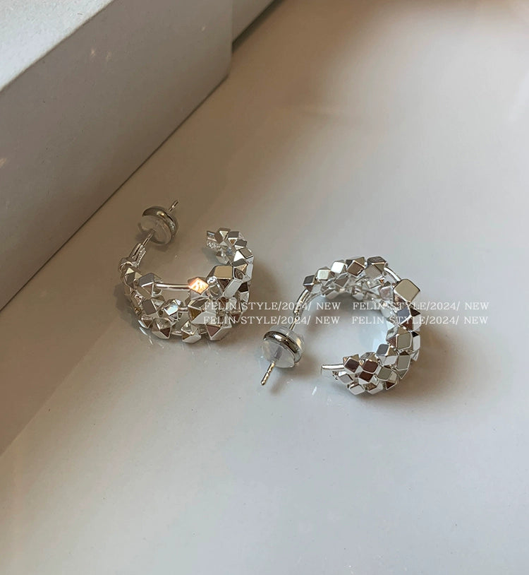 925 silver needle broken silver c-type earrings women's 2025 new high-end light luxury niche design summer stud earrings