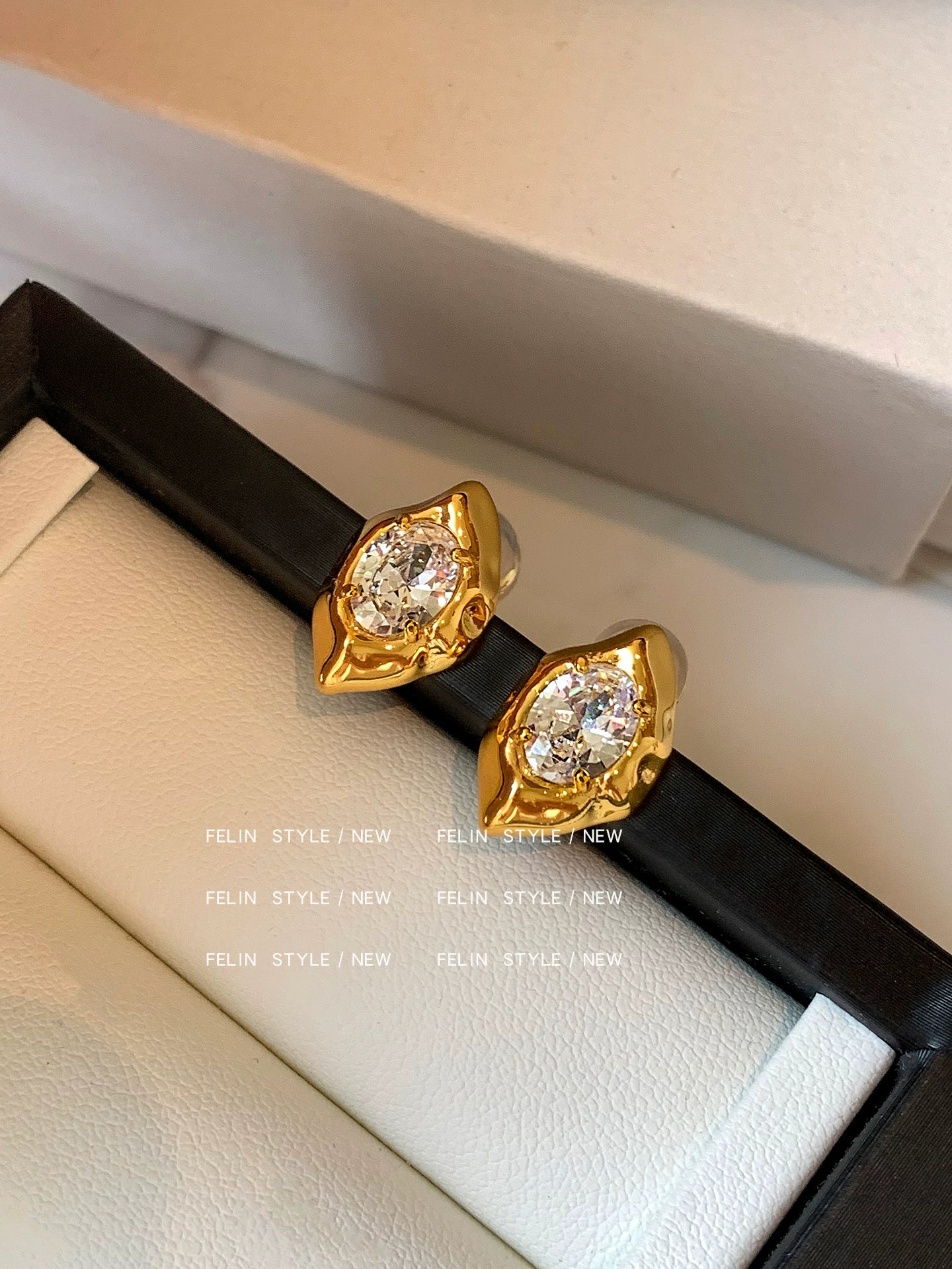 Super flash! Fire color horse eye diamond zircon stud earrings women 2025 new European and American light luxury high-end unique earrings earrings