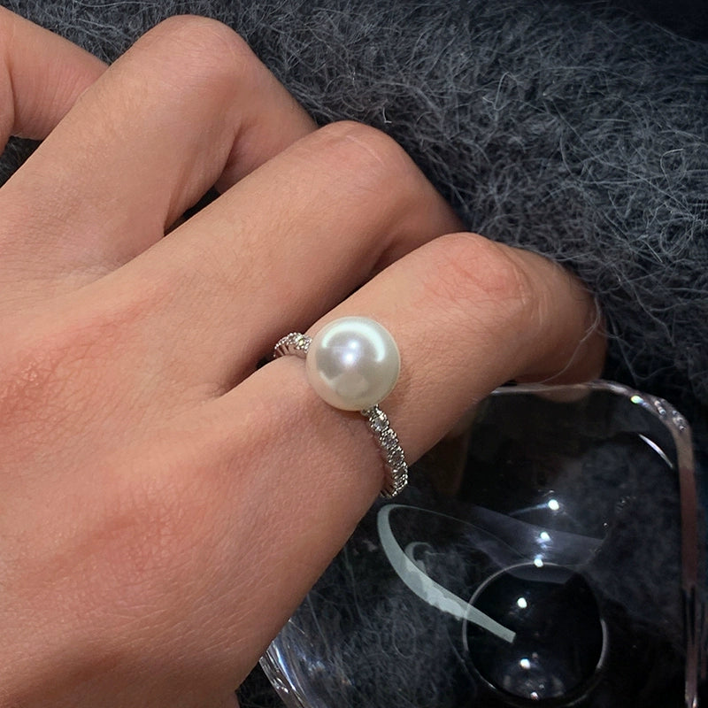 French Australian white gray pearl ring women's opening adjustable 2025 new high-end niche exquisite index finger middle finger