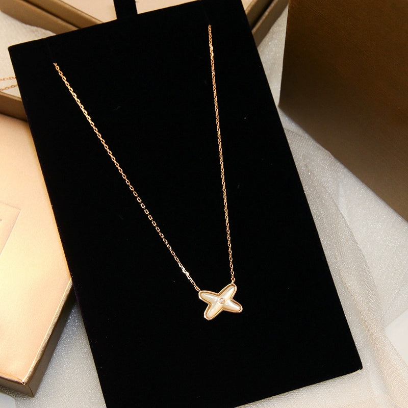 Natural white fritillary necklace women's high-end accessories exquisite light luxury niche rose gold 2025 new collarbone chain neck chain