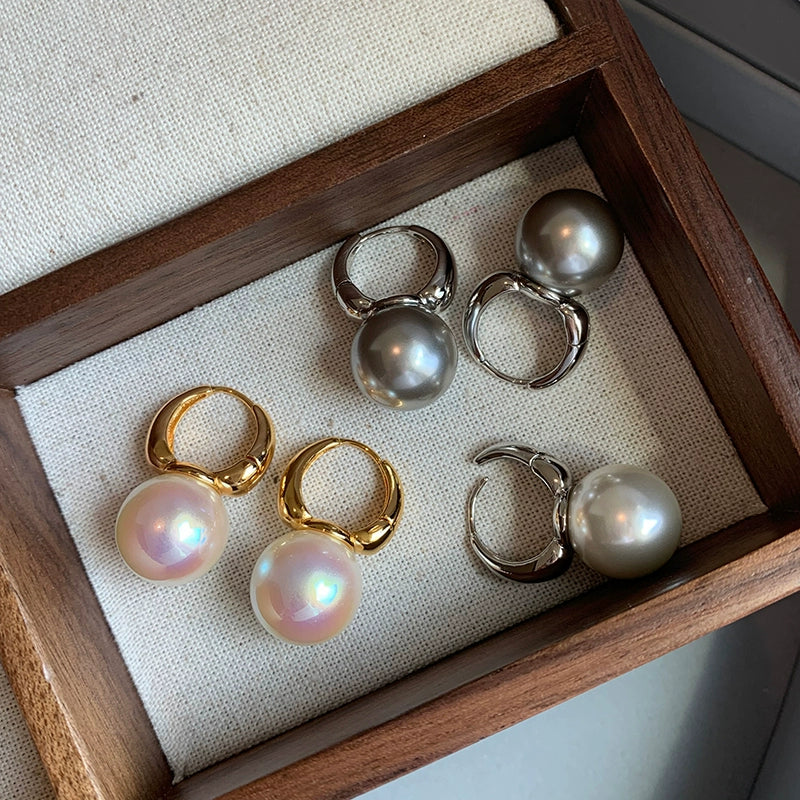 French real hemp silver gray Australian white pearl earrings women's new niche high-end temperament earrings stud earrings