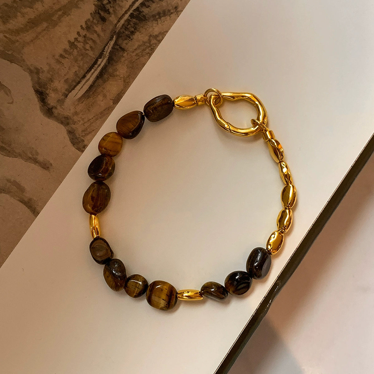 Powder spar metal Doudou bracelet women's summer light luxury niche exquisite fashion 2025 new beaded stone bracelet