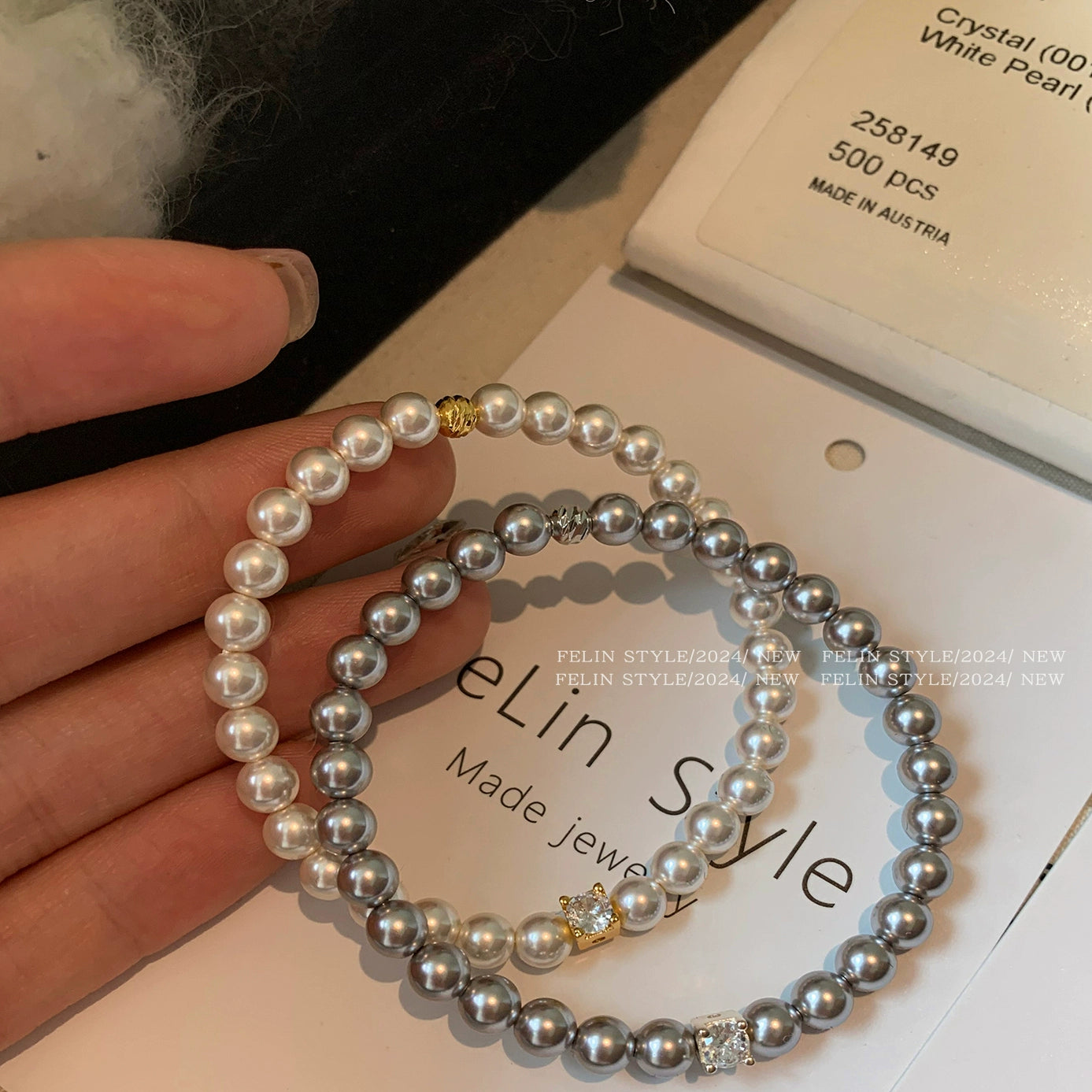 Aurora Maduo, hemp gray Australia white diamond pearl bracelet, girls light luxury exquisite niche 2025 new bracelet.