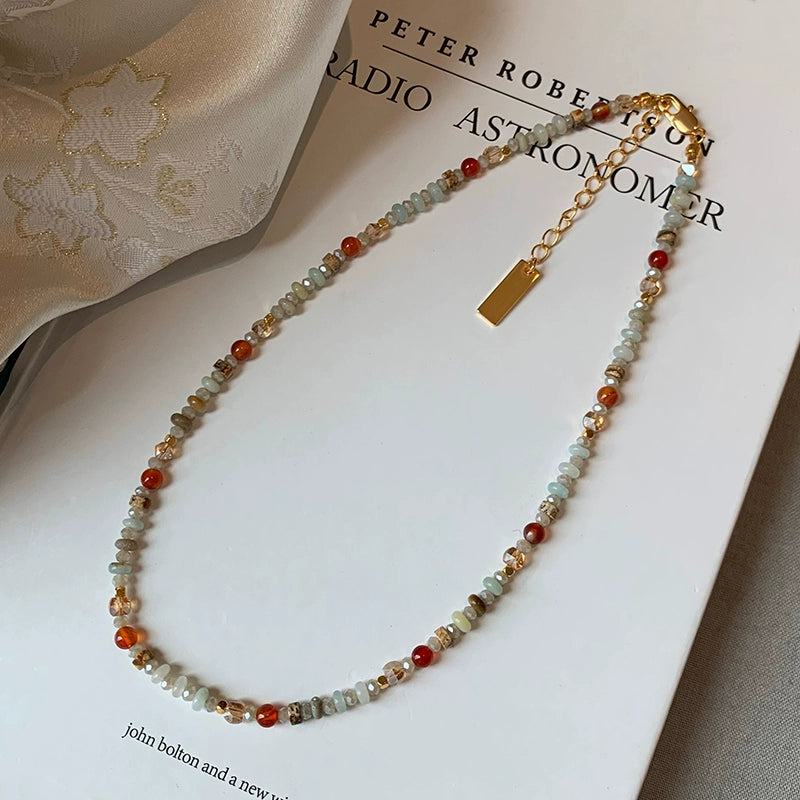 Natural stone white butterfly shell light blue beaded necklace women's high-end light luxury niche high-end 2025 new neck chain