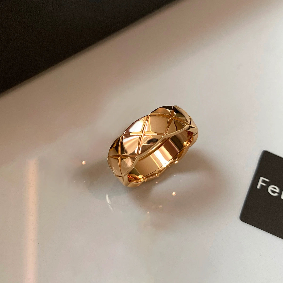 Xiaoxiangfeng rose gold silver rhombus ring women's light luxury exquisite fashion niche design European and American plain ring ring