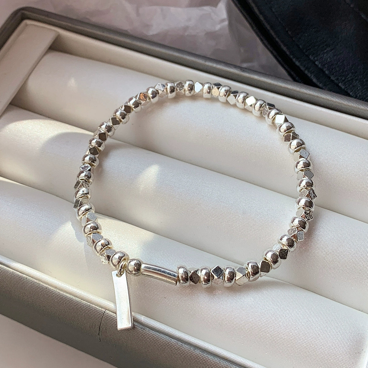 A few taels of broken silver, broken silver bracelet, women's summer light luxury niche exquisite fashion cool 2025 new bracelet