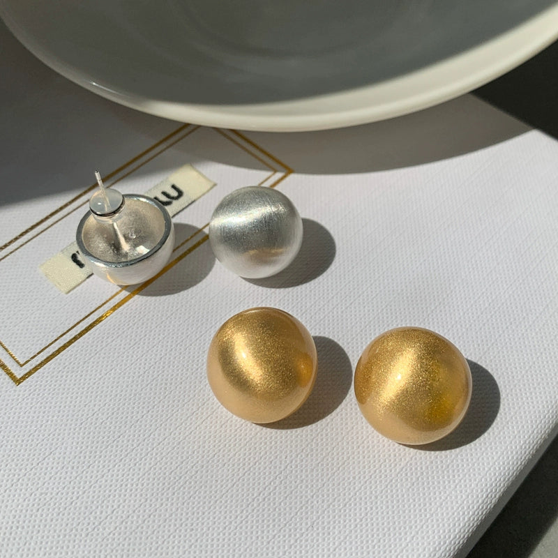Unique metal sand gold brushed ball art earrings women's high-end light luxury niche high-end temperament earrings stud earrings