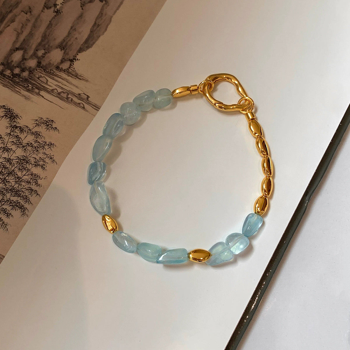 Powder spar metal Doudou bracelet women's summer light luxury niche exquisite fashion 2025 new beaded stone bracelet