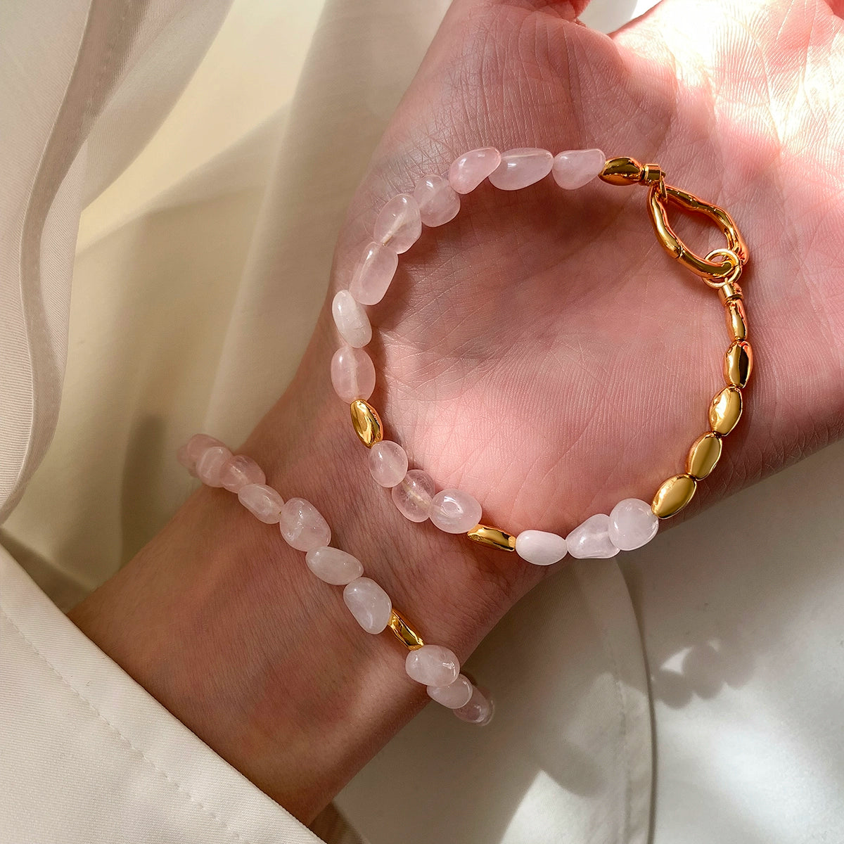 Powder spar metal Doudou bracelet women's summer light luxury niche exquisite fashion 2025 new beaded stone bracelet