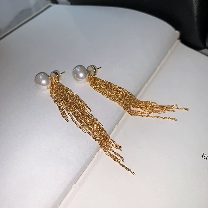 Gold and silver long fringed steamed buns, pearl stud earrings, women's 2025 new big face, suitable for showing face, small earrings, ear jewelry