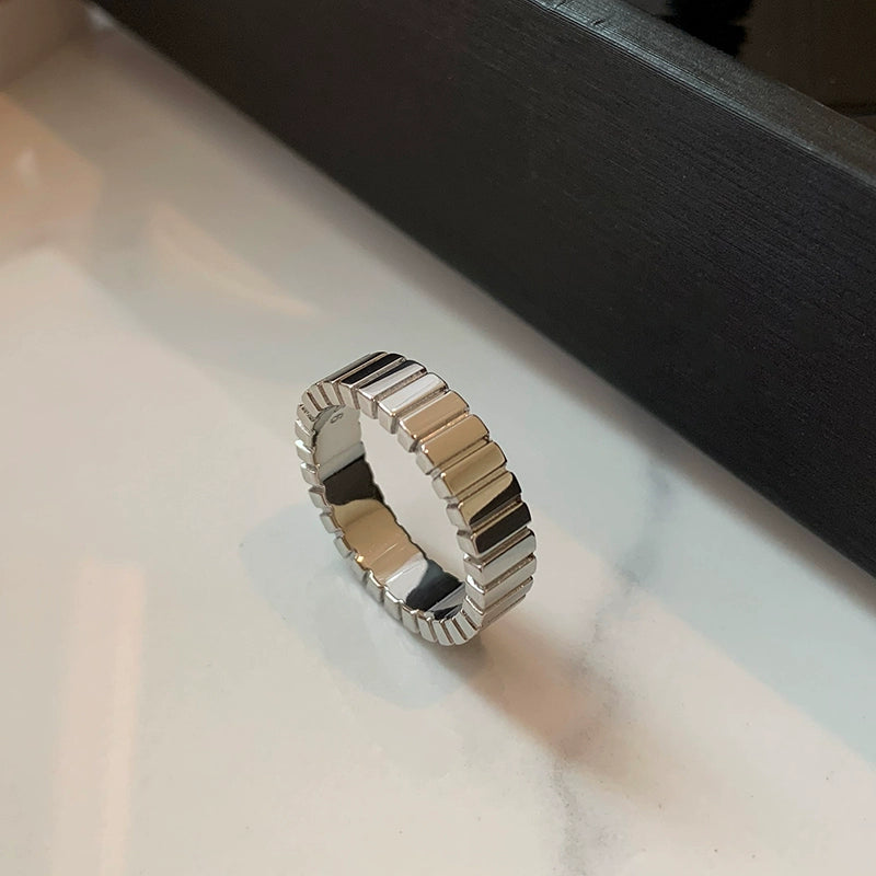 Titanium Steel Striped Gold Silver Index Finger Ring Women's Fashion Personality Niche Design Advanced Sensory Ring