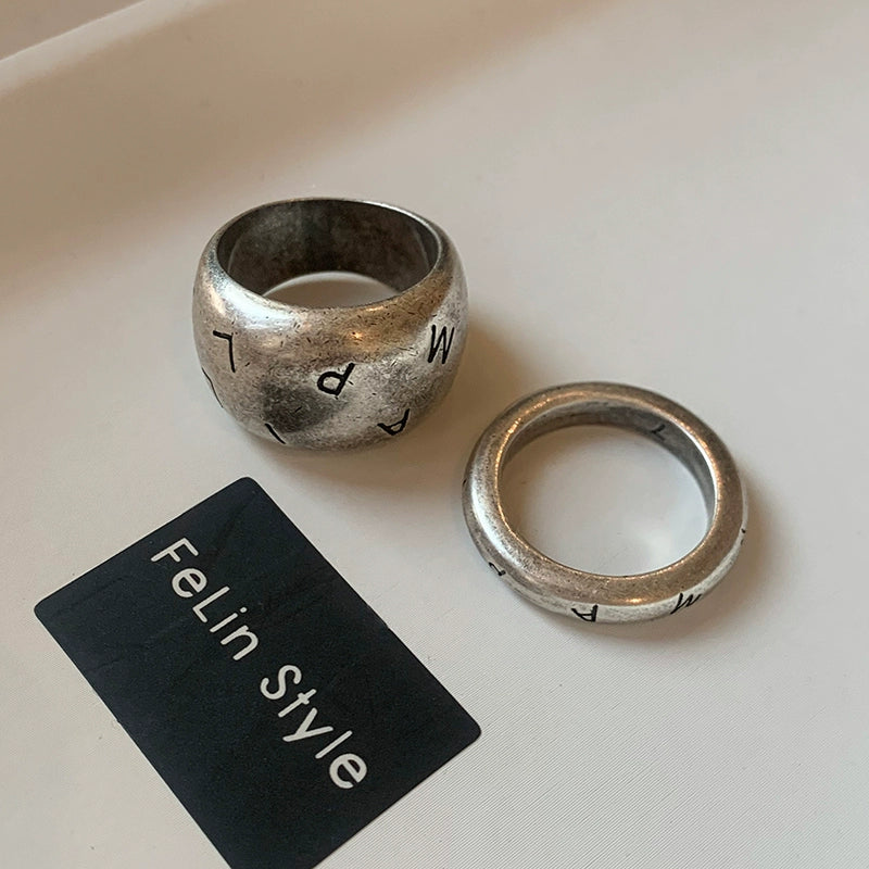 Retro old letter index finger ring women's fashion personality light luxury niche design high sense medieval 2025 new