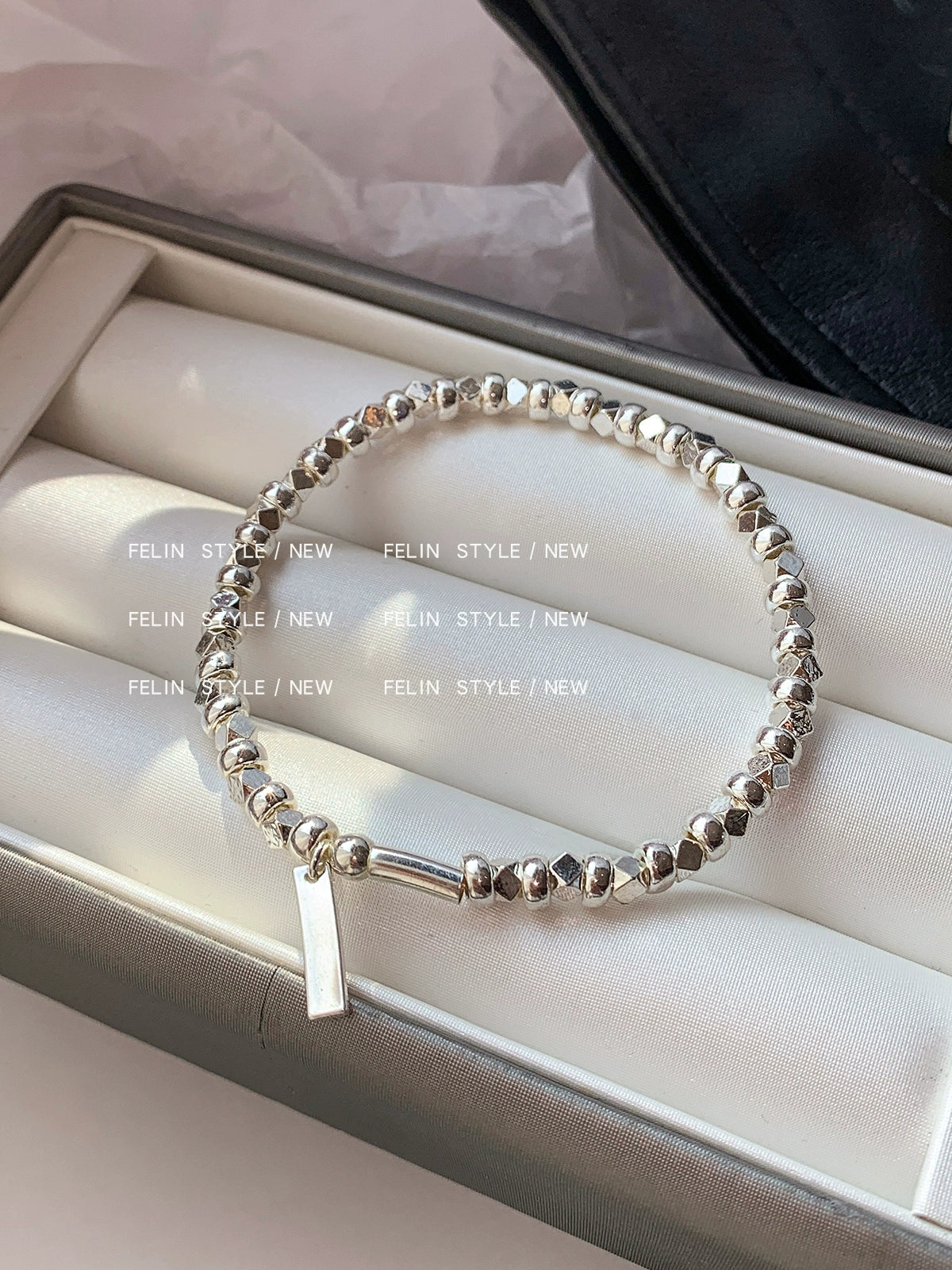 A few taels of broken silver, broken silver bracelet, women's summer light luxury niche exquisite fashion cool 2025 new bracelet
