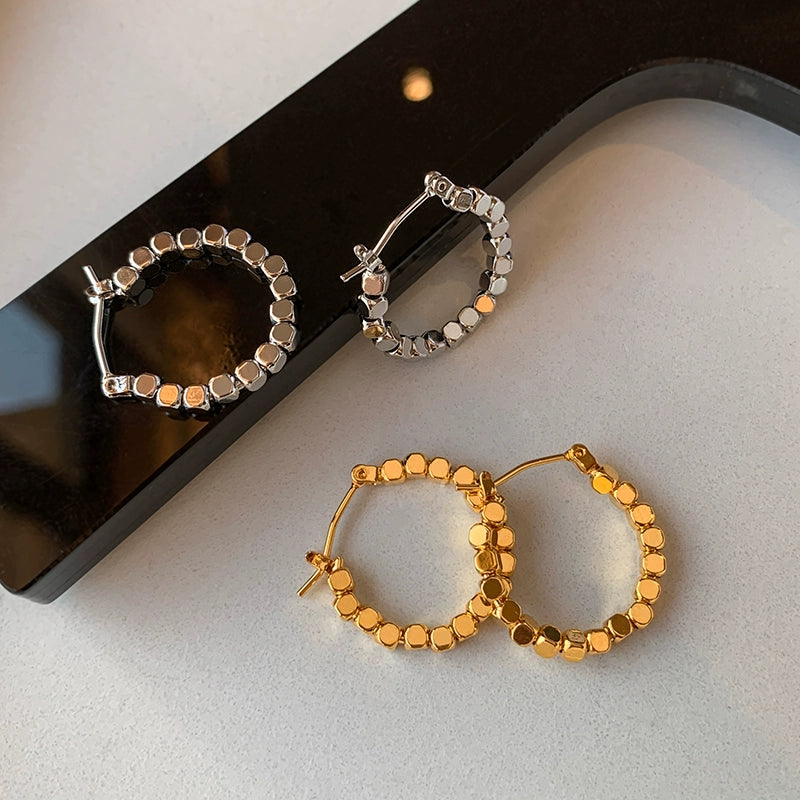 Small and simple metal sugar cube broken silver earrings women's 2025 new light luxury niche gold French ear buckle earrings