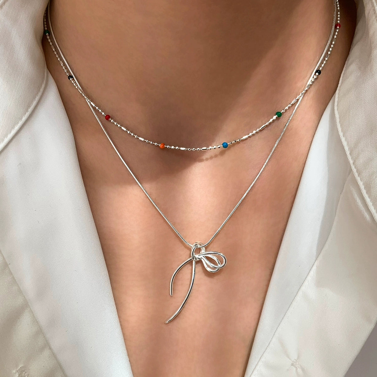 Whole body S925 sterling silver bow pendant necklace women's accessories stacked with light luxury niche high-end exquisite collarbone chain