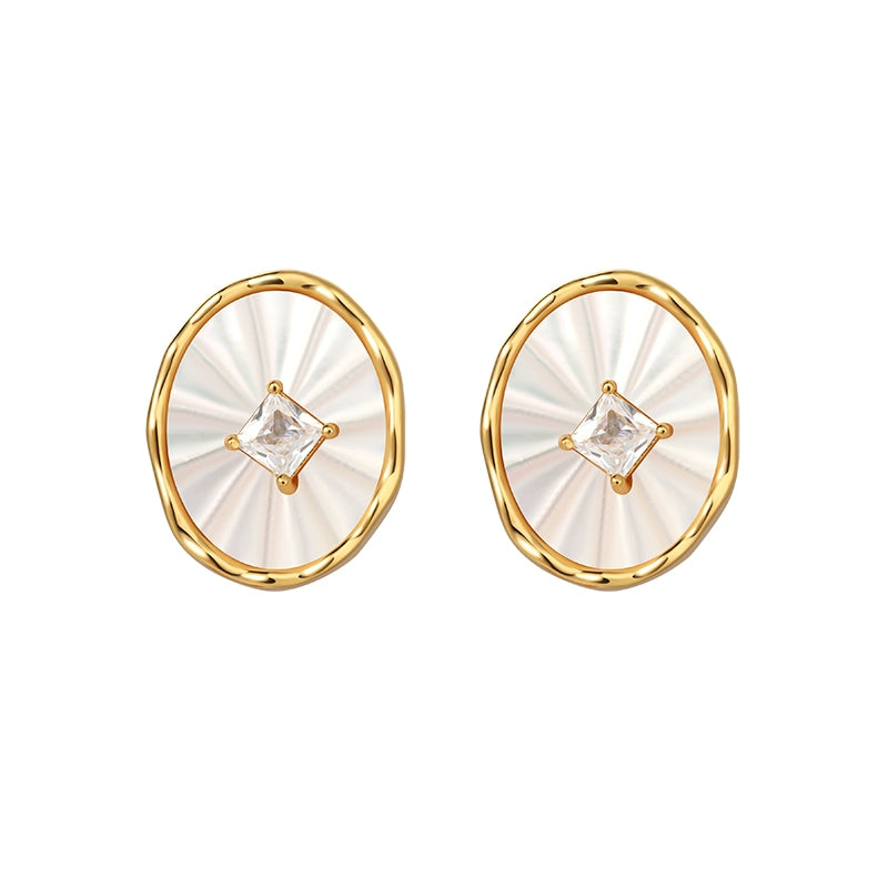 White Fritillary oval zircon earrings women's new French retro high-end sense unique design temperament stud earrings