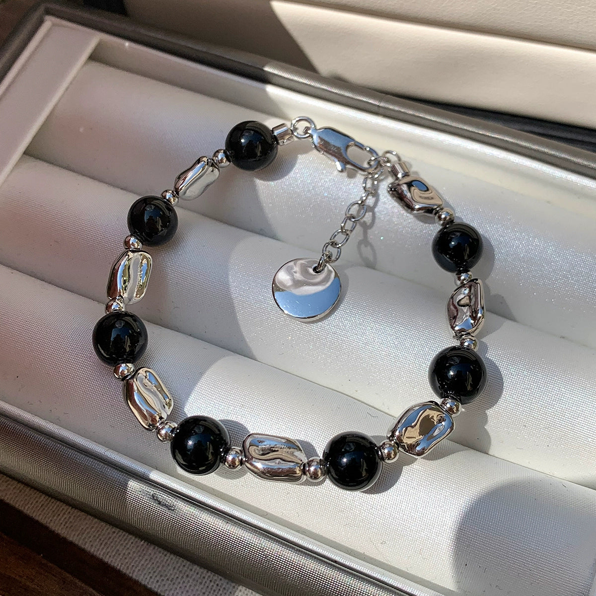 Natural tiger's eye stone obsidian bracelet women's light luxury exquisite fashion high sense summer 2025 new stacked bracelet