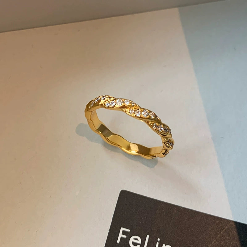 European and American metal twist diamond opening ring women's fashion personality 2025 new light luxury niche high-end jewelry